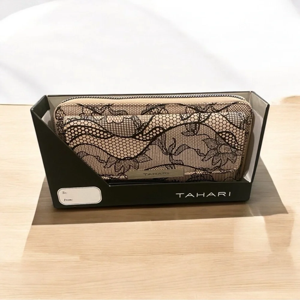 Gorgeous Tahari dusty rose & metallic black lace RFID blocking wallet NWT - Picture 2 of 10
